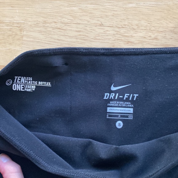 Nike flare yoga pant - Picture 2 of 3